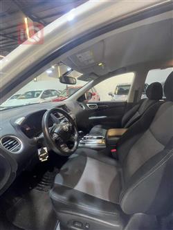 نيسان باثفايندر